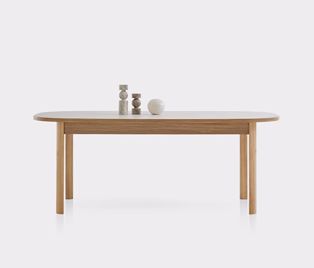 Perge 8 Person Table