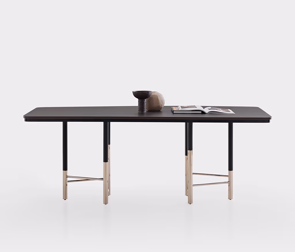 Parma 6-8 Seats Dining Table