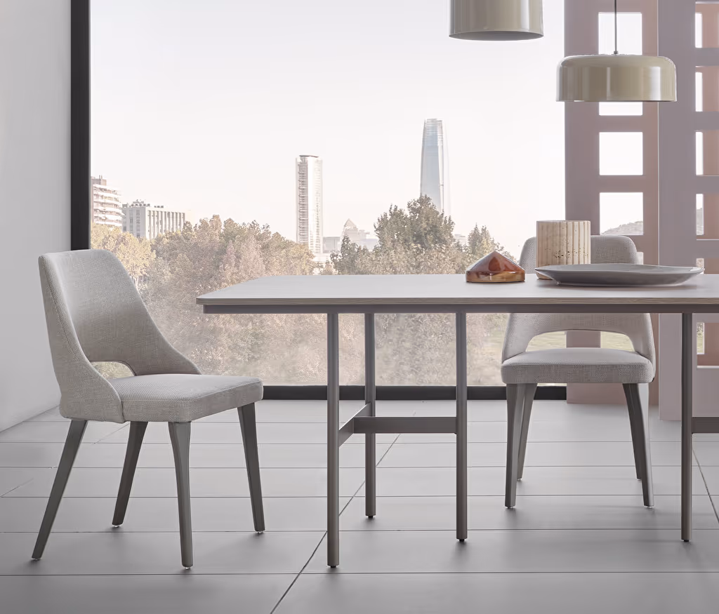 Varena Chair
