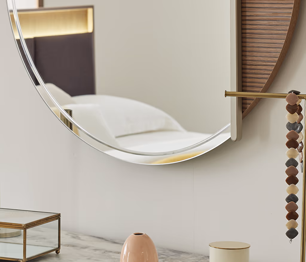 Pavia Chest of Drawers & Vanity Table Mirror