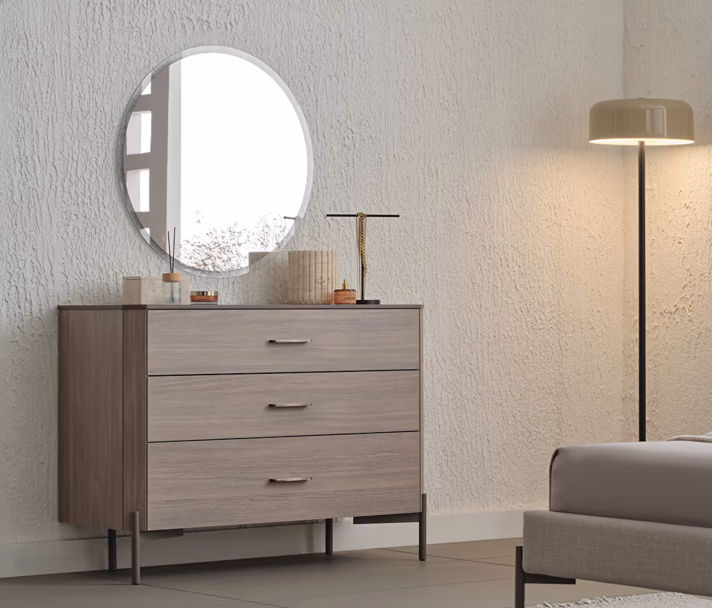 Varena Chest of Drawers
