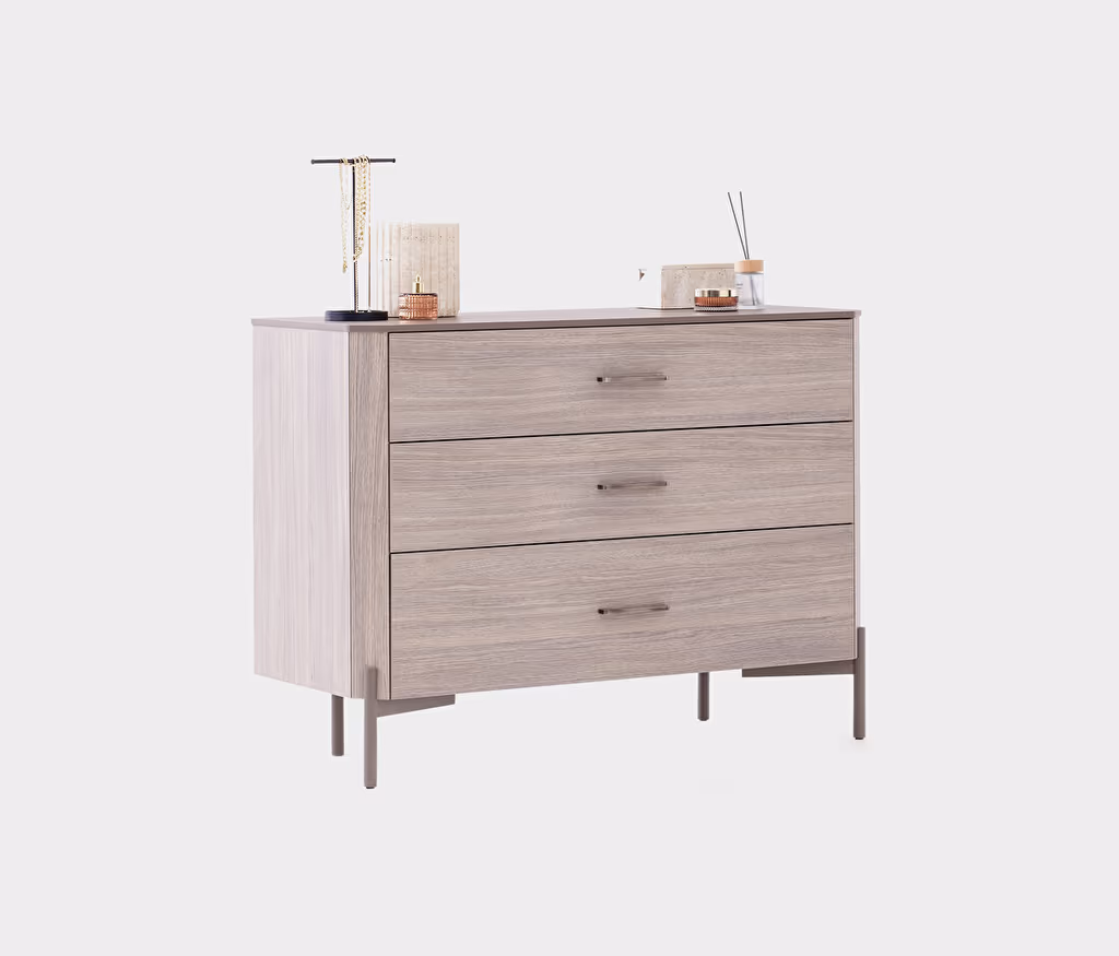 Varena Chest of Drawers