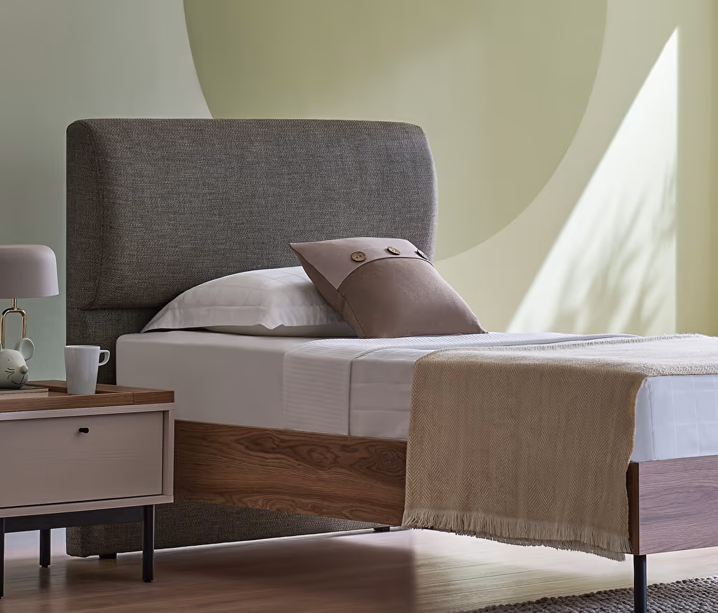 Loreto Teen Room Set