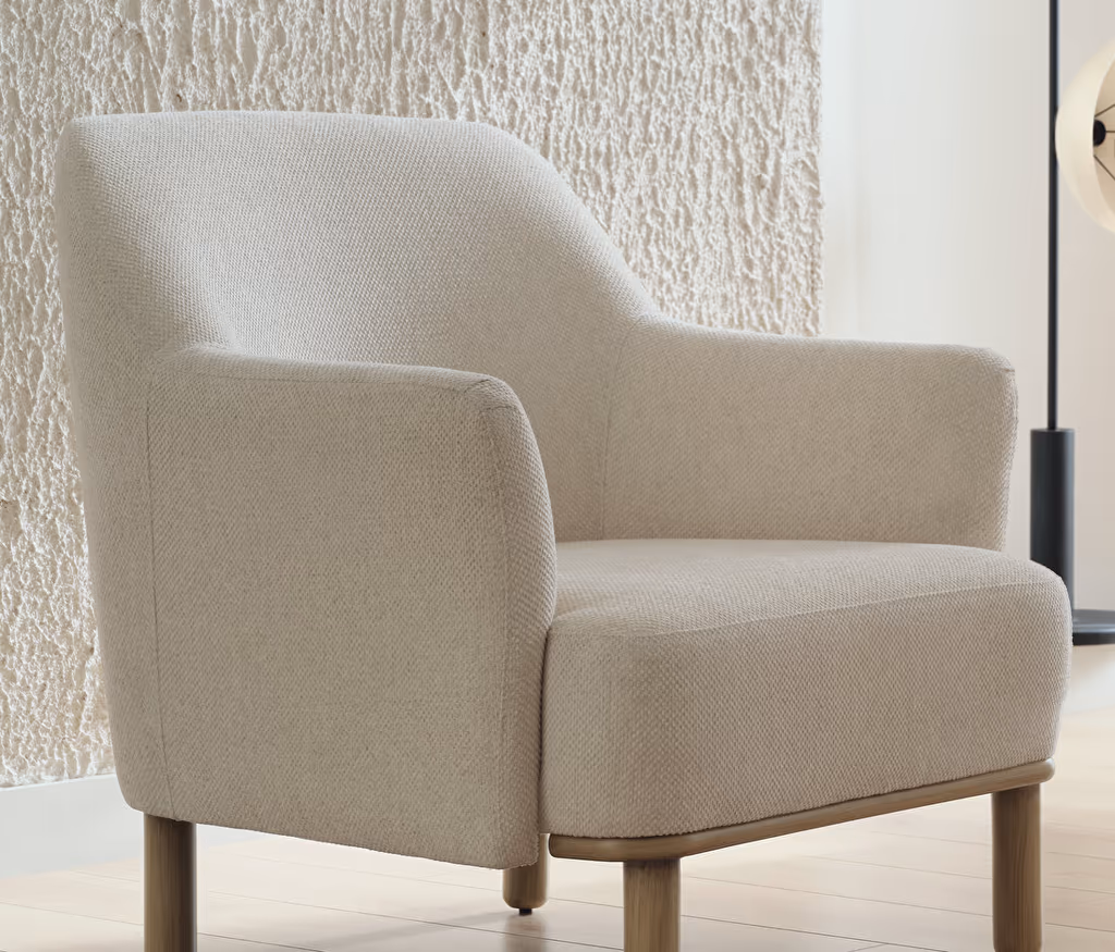 Perge Armchair