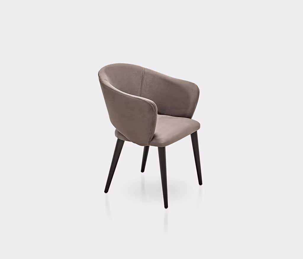 Riga Chair with Wooden Legs with Armrests