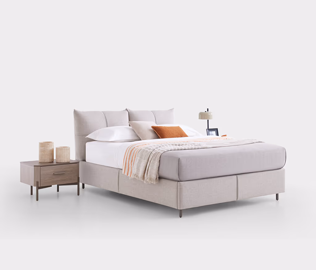 Varena Base with Headboard
