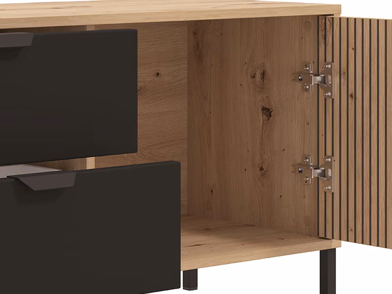 TV KOMODA MAYENNE