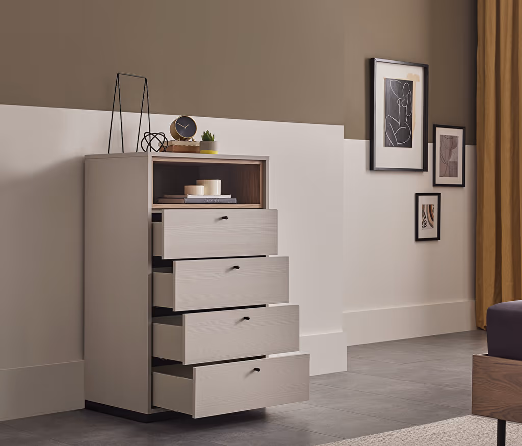 Loreto Chest of Drawers
