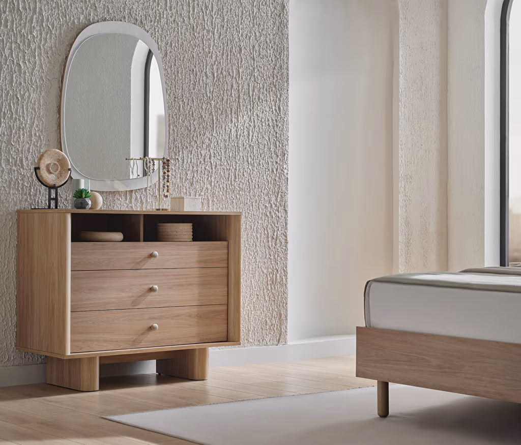 Perge Chest of Drawers