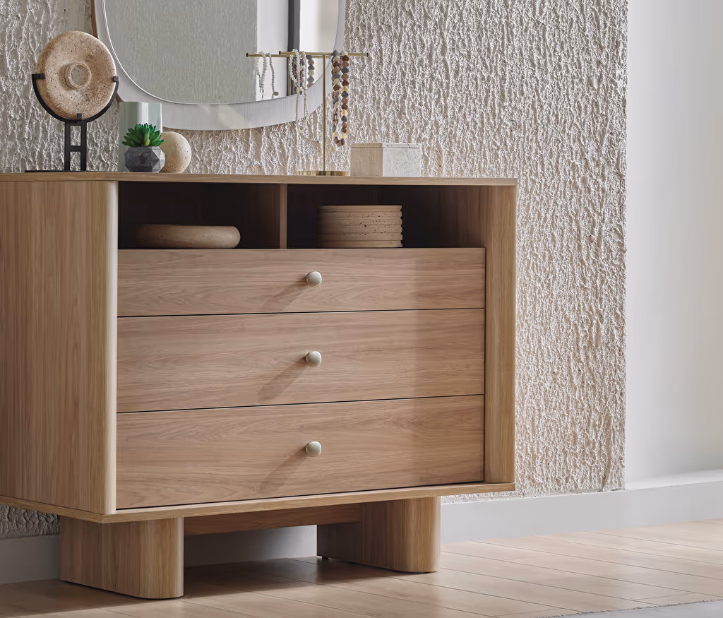 Perge Chest of Drawers