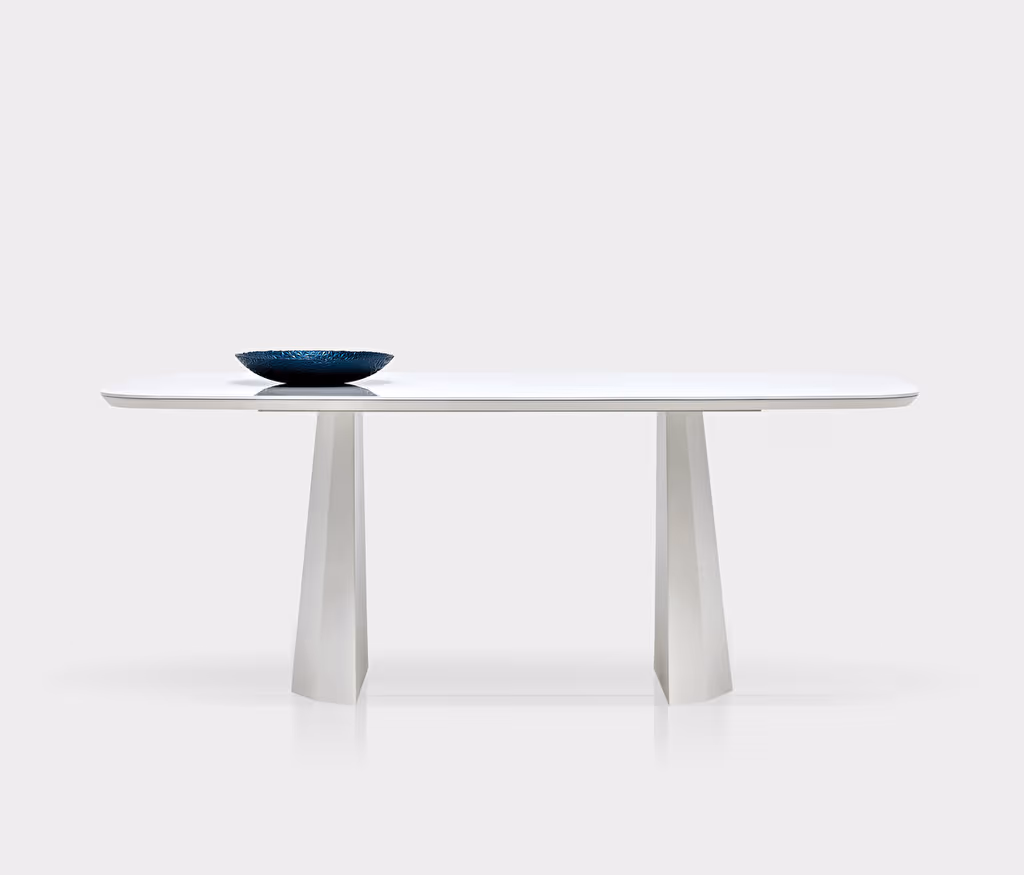 Legato 8 Seats Dining Table