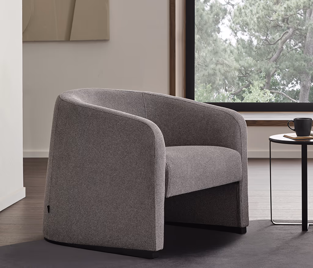 Viera Armchair