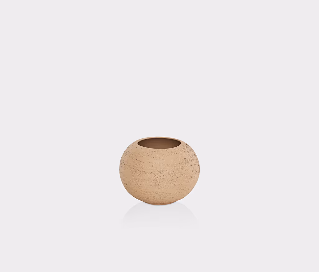 Tyri Vase