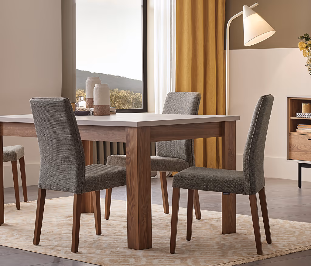Loreto Chair